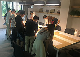 室內裝修設計方案交流大會(huì )開(kāi)啟 就在海博裝飾 室內裝修設計方案交流大會(huì )開(kāi)啟 就在海博裝飾